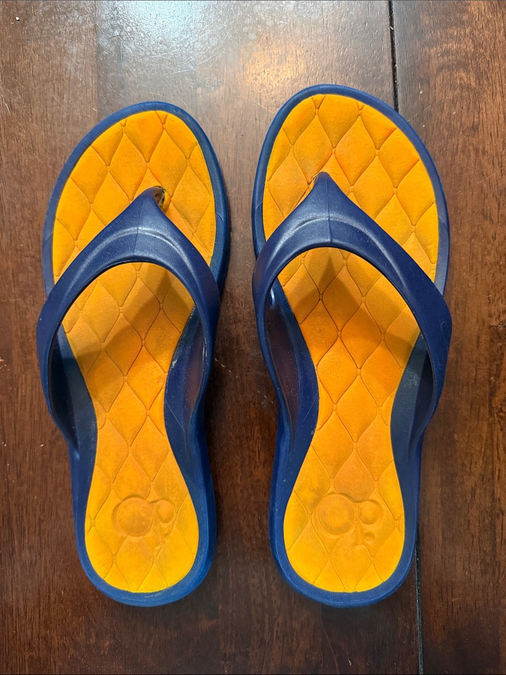 OP Navy Blue and Orange Quilted Footbed Flip Flop Sandals